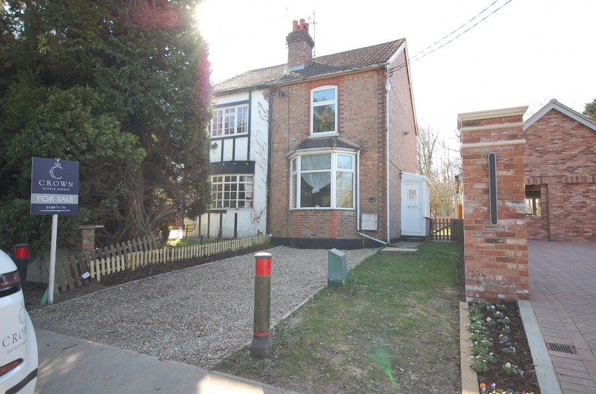 Images for Adelaide Villas, Gardiners Lane North, Ramsden Crays, Billericay
