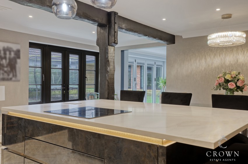 Images for Wiscombe Hill, Langdon Hills, Basildon