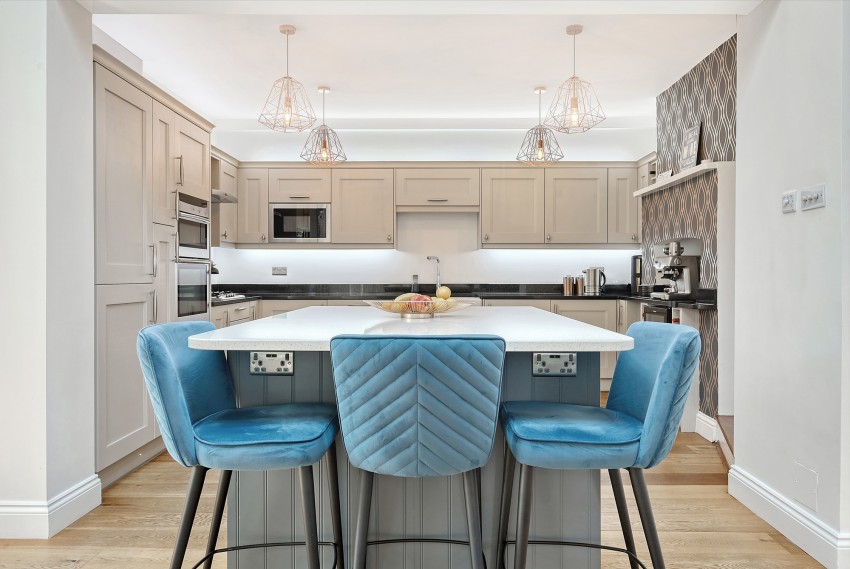 Images for Heath Road, Ramsden Heath, Billericay