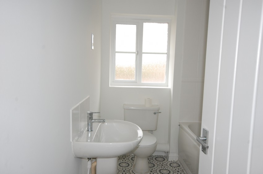 Images for Warren Drive, Basildon