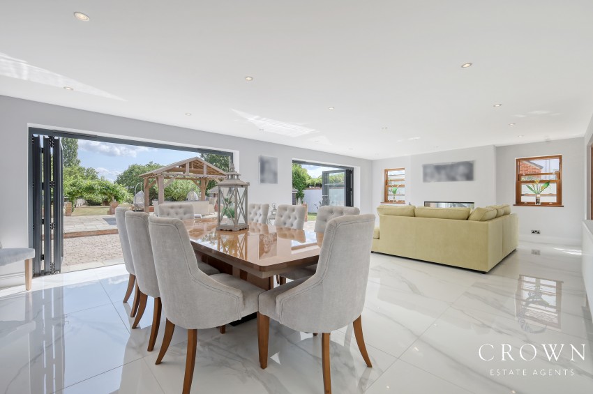Images for Ramsden Park Road, Ramsden Bellhouse, Billericay