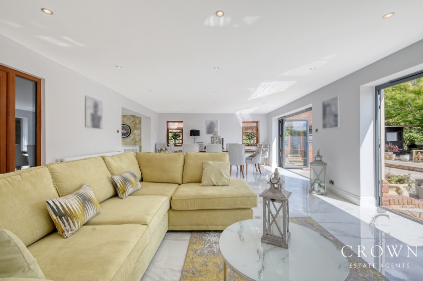 Images for Ramsden Park Road, Ramsden Bellhouse, Billericay