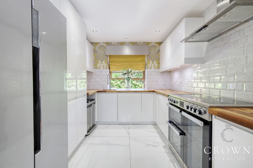 Images for Ramsden Park Road, Ramsden Bellhouse, Billericay