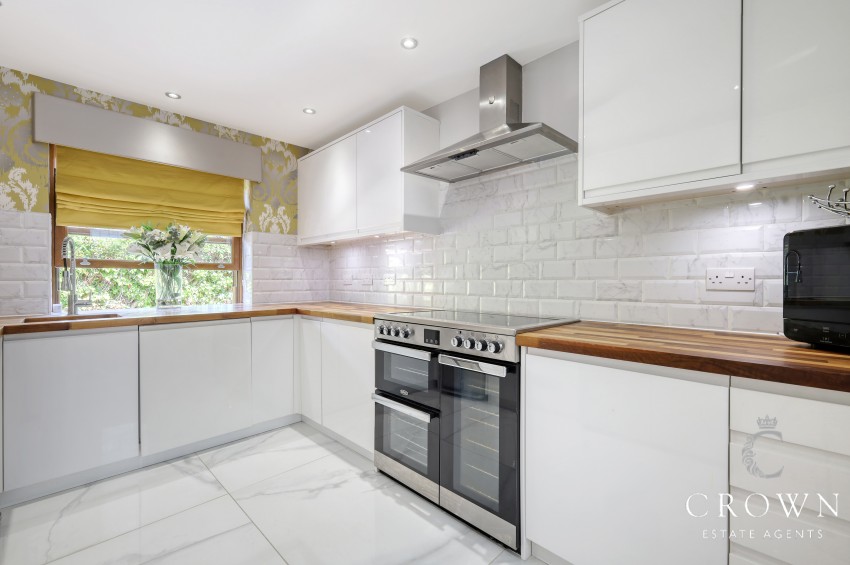 Images for Ramsden Park Road, Ramsden Bellhouse, Billericay