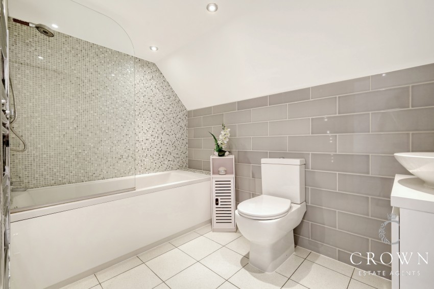 Images for Ramsden Park Road, Ramsden Bellhouse, Billericay