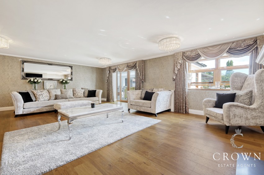 Images for Ramsden Park Road, Ramsden Bellhouse, Billericay