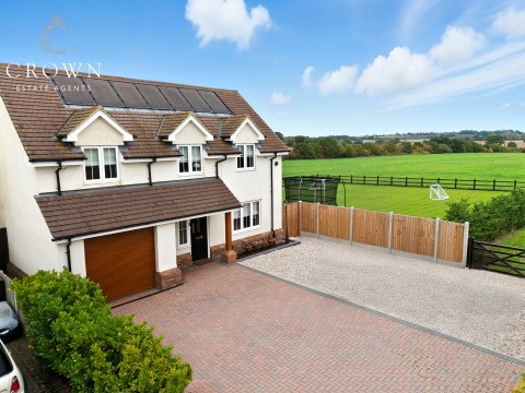 View Full Details for Old Bell Lane, Rettendon Common, Chelmsford