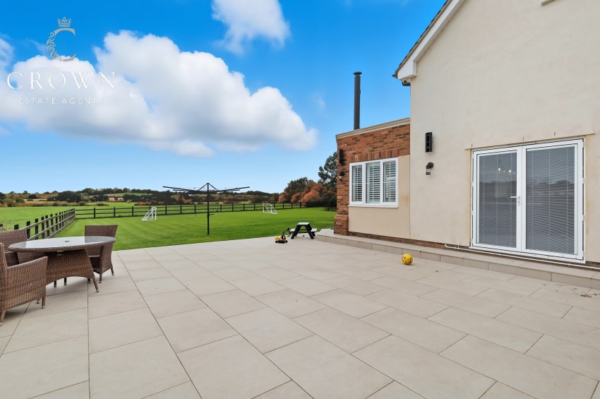 Images for Old Bell Lane, Rettendon Common, Chelmsford