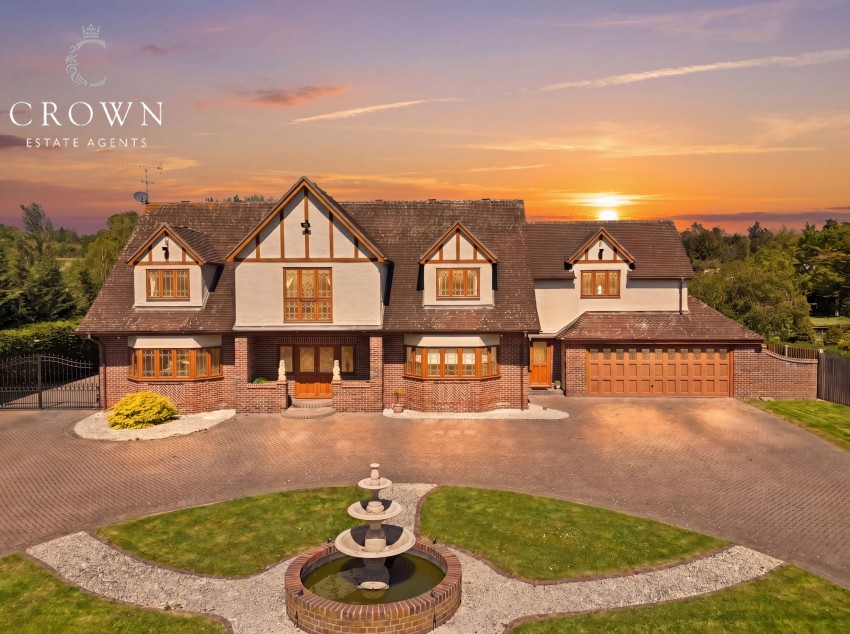 Images for Ramsden Park Road, Ramsden Bellhouse, Billericay