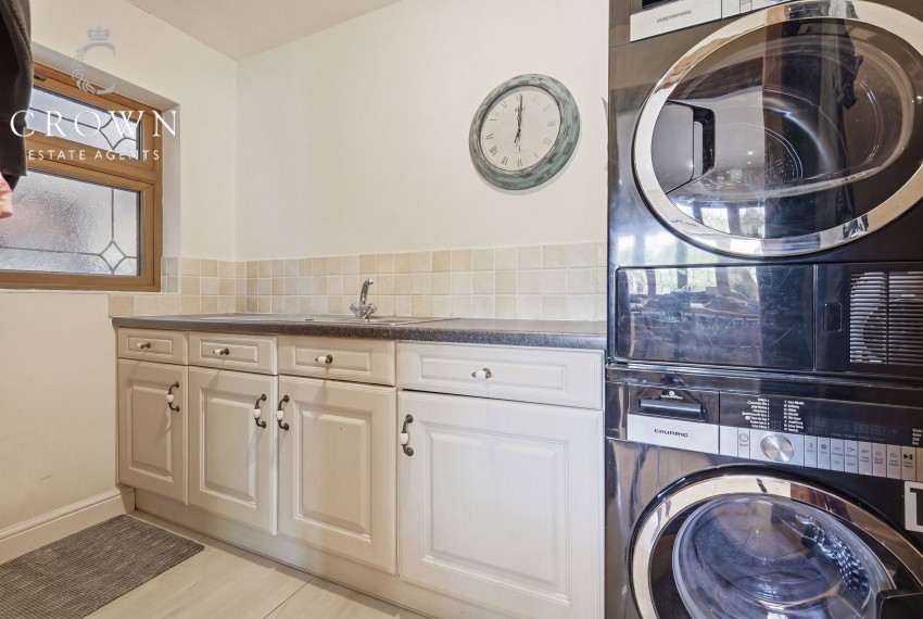 Images for Ramsden Park Road, Ramsden Bellhouse, Billericay