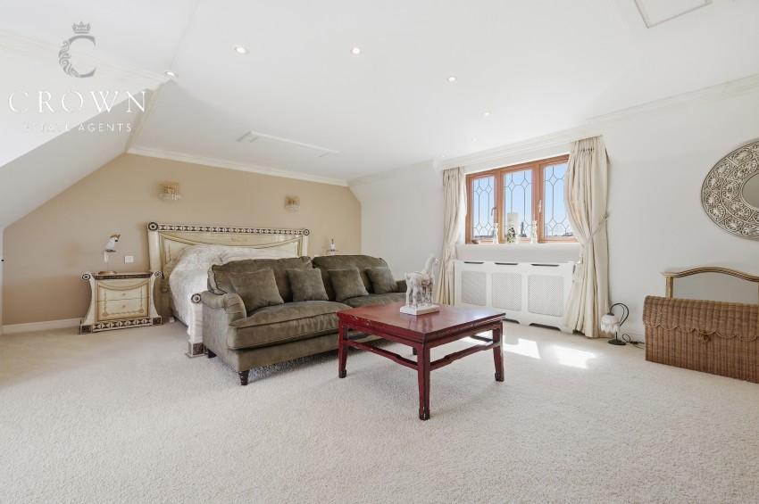 Images for Ramsden Park Road, Ramsden Bellhouse, Billericay