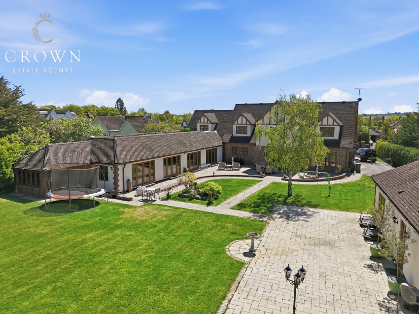 Images for Ramsden Park Road, Ramsden Bellhouse, Billericay